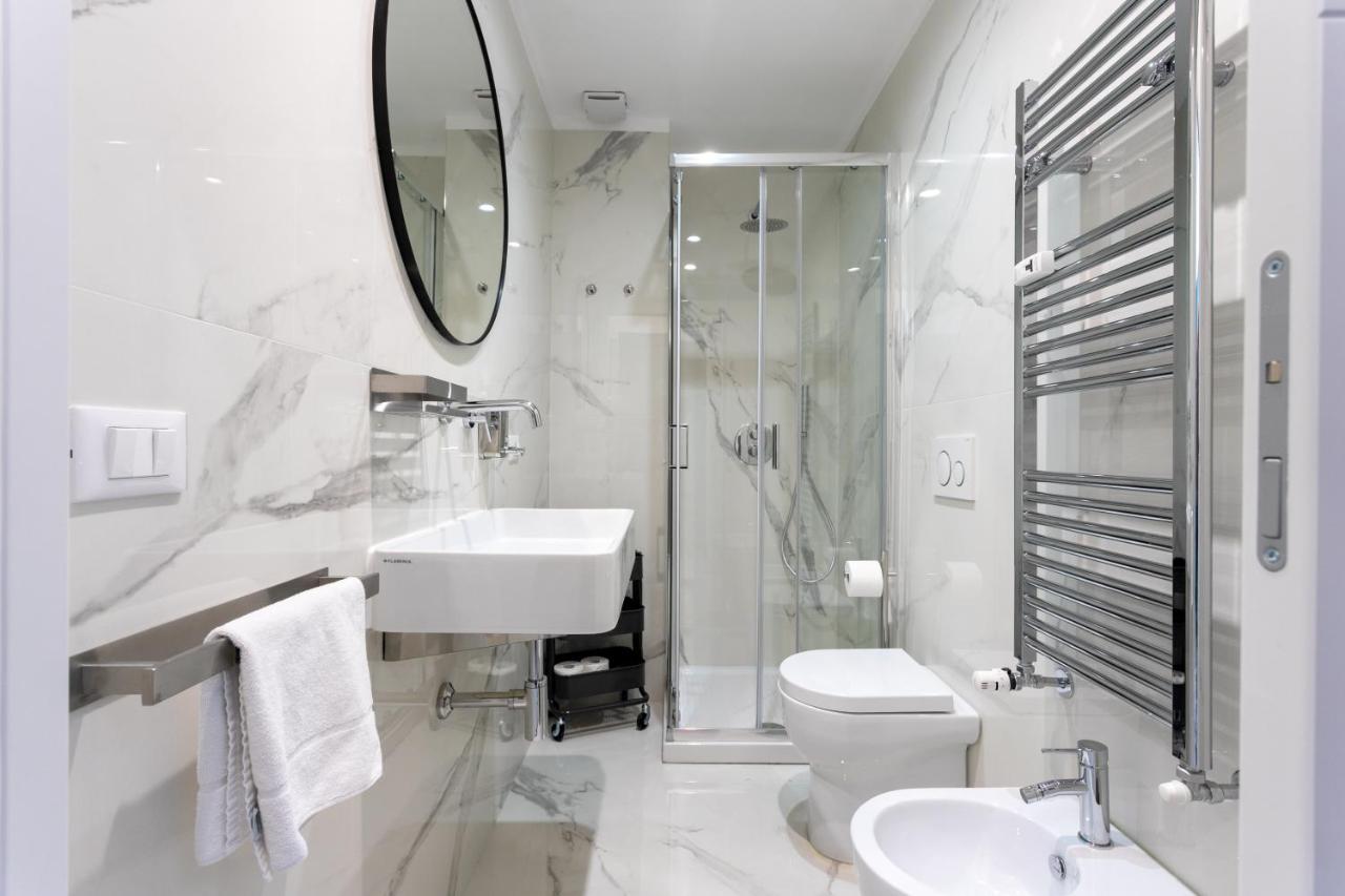 Luna Homes - Bilocale In Mac Mahon Milan Exterior photo